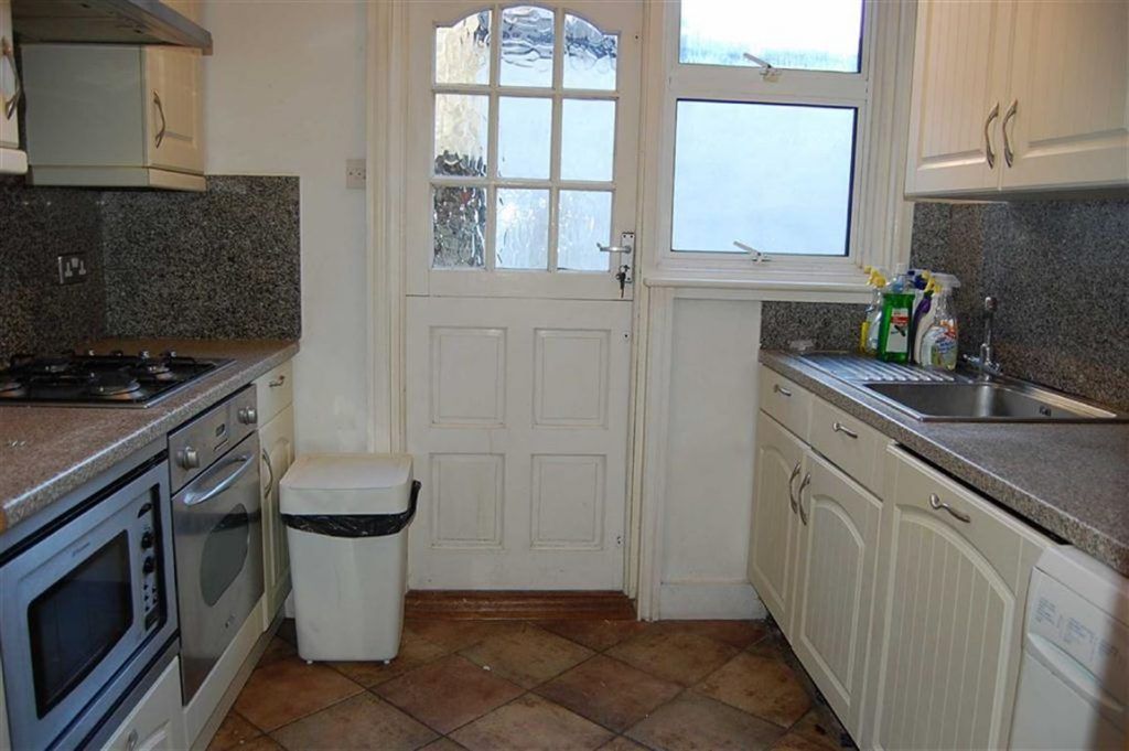Property photo 3 of 7