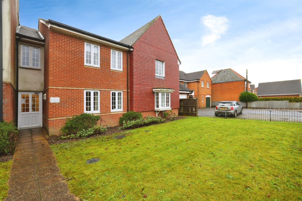 Property photo 2 of 13