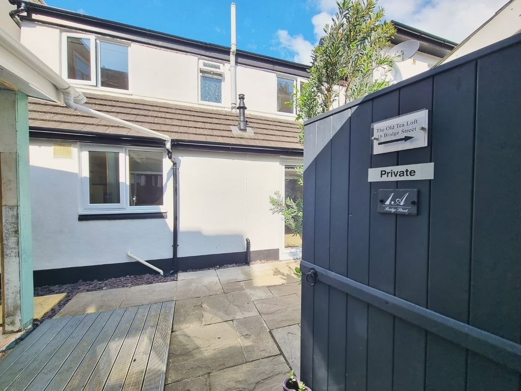 Property photo 3 of 10 Tiverton - Seddons