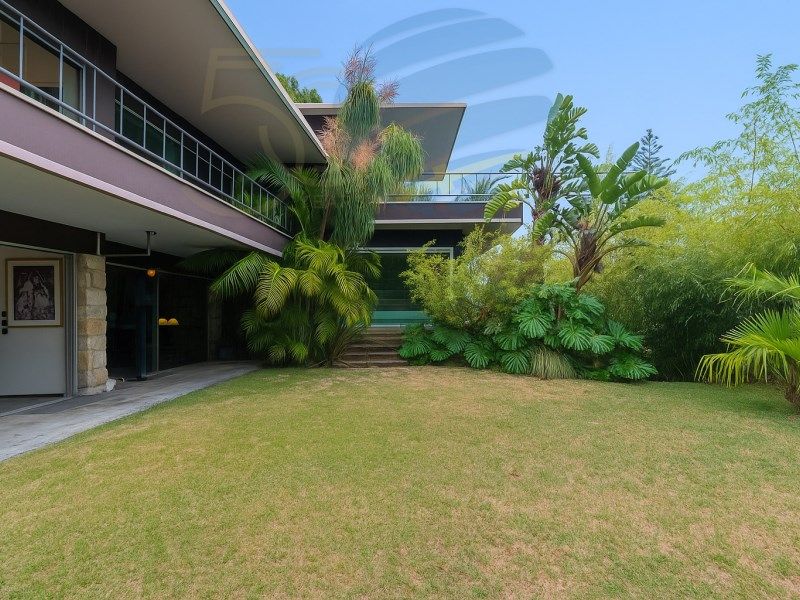 Property photo 3 of 32