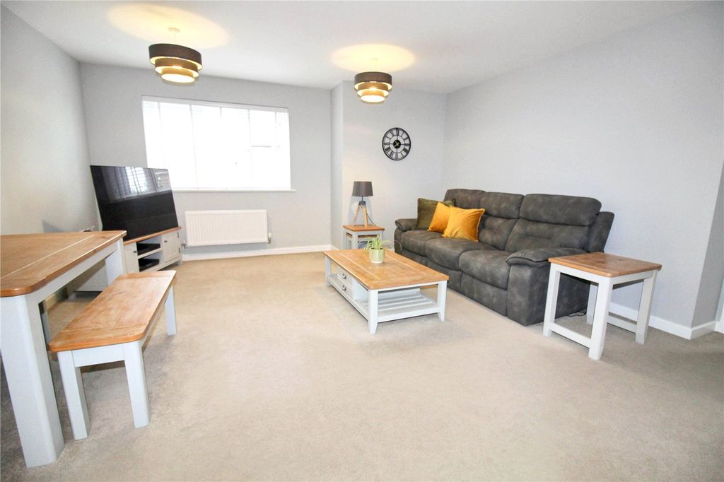 Property photo 2 of 13 Picture No. 02