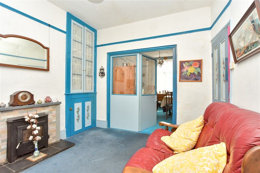 Property photo 3 of 10 Dining Room