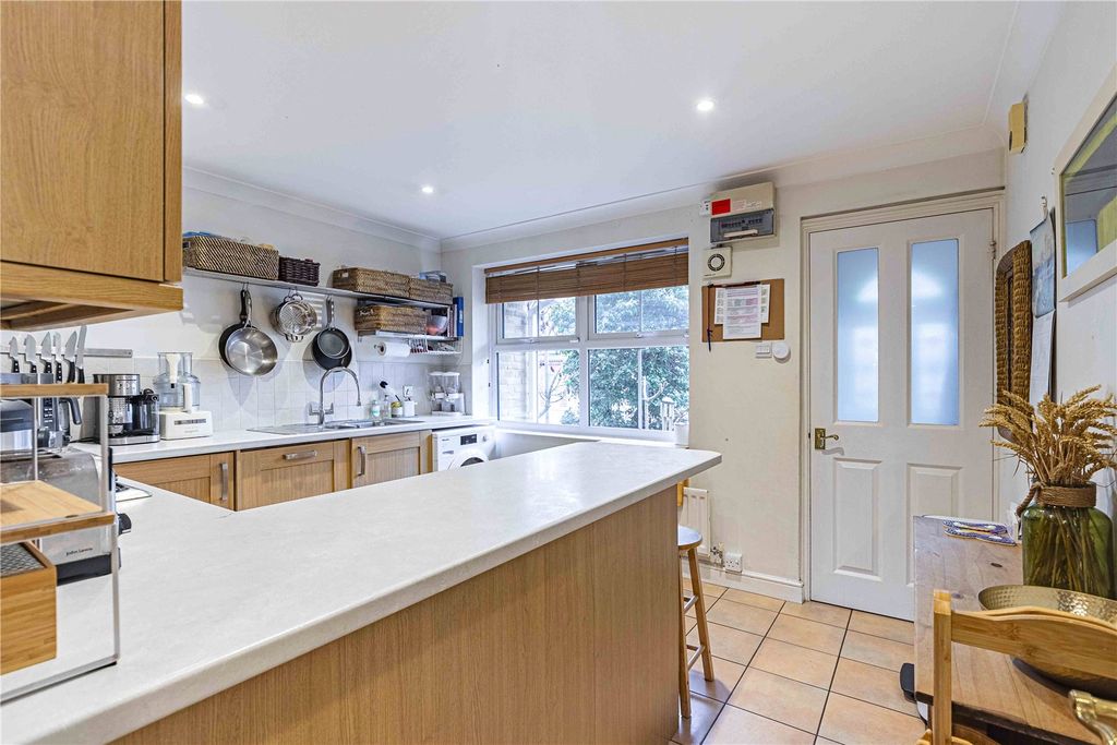 Property photo 2 of 24 Picture No. 06