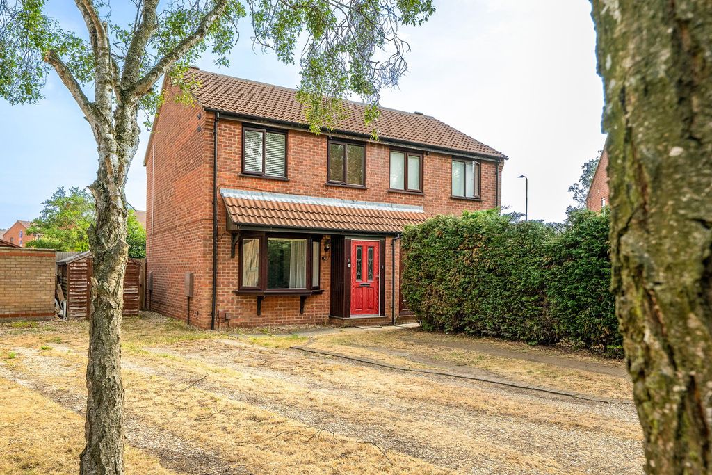 Property photo 1 of 11