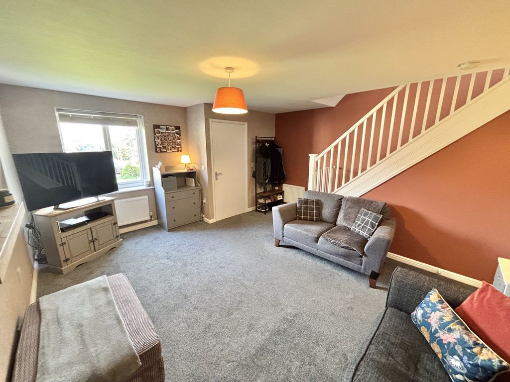 Property photo 3 of 21