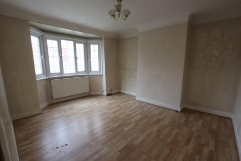 Property photo 2 of 8 236954_Chinbrook_Img_01_0000_Max_476x317