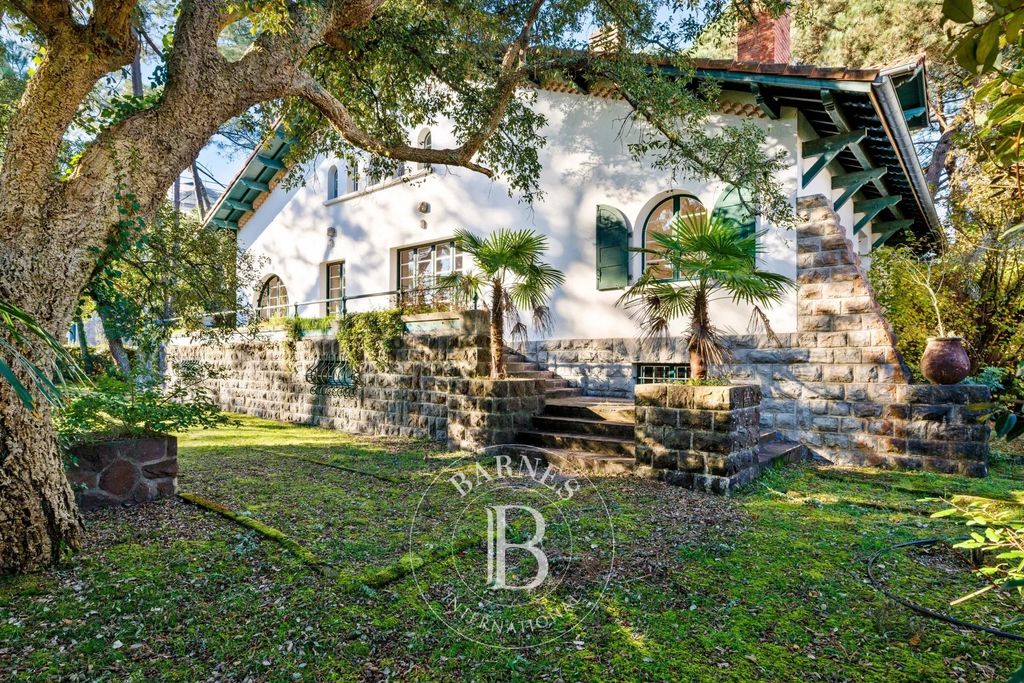 Property photo 3 of 24