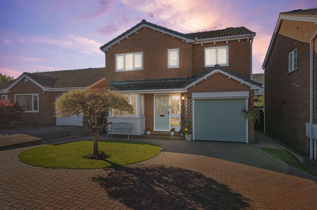 Property photo 1 of 25 Dusk View