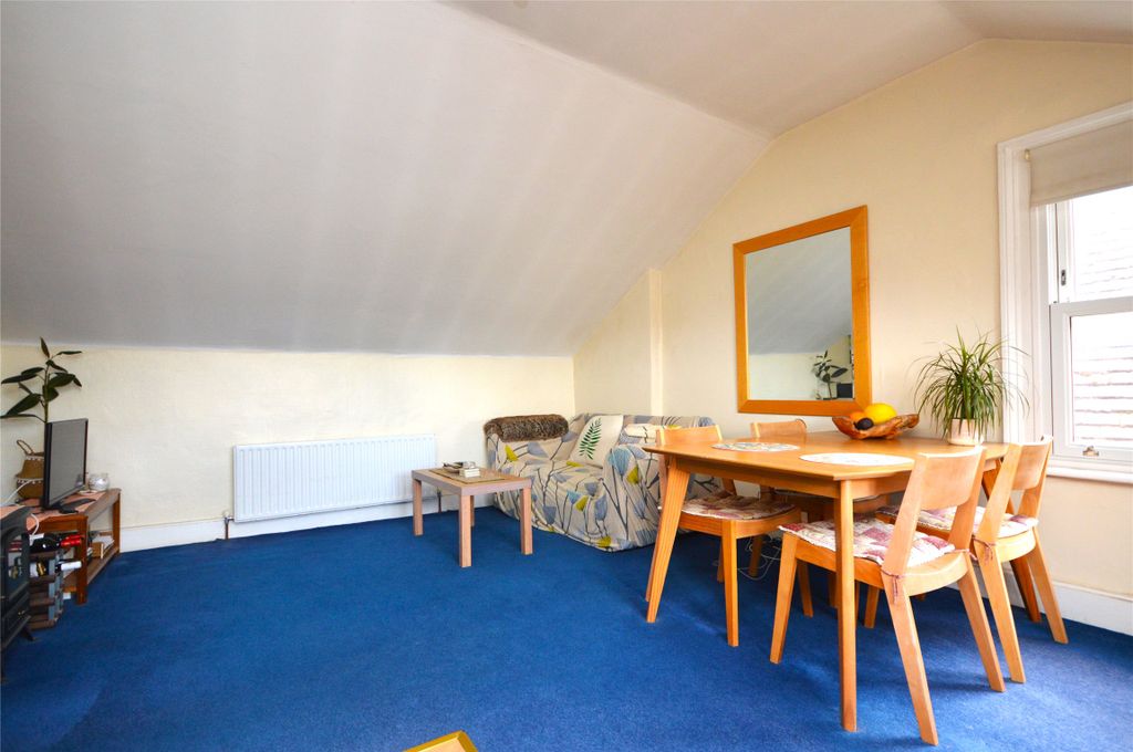 Property photo 3 of 8 Picture No. 08