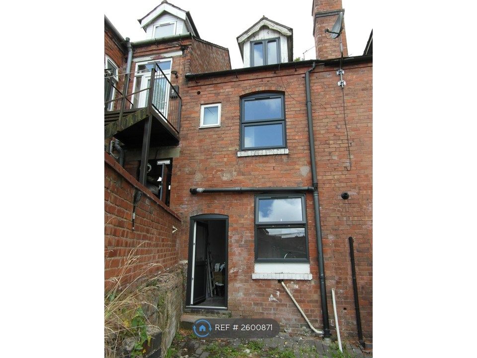 Property photo 2 of 4