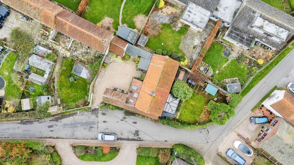 Property photo 2 of 36 Drone