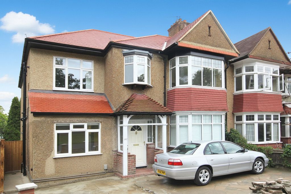 Property photo 2 of 4