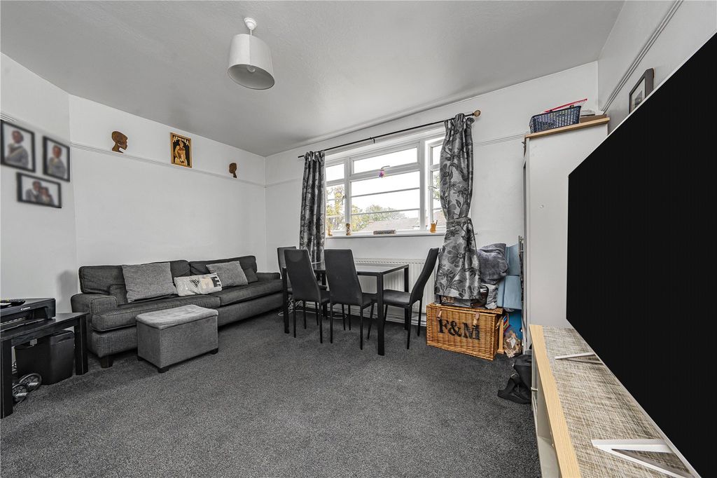 Property photo 2 of 13 Picture No. 2