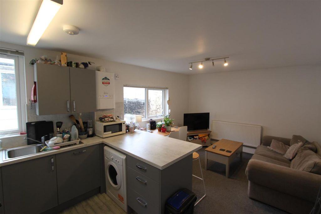 Property photo 2 of 7 Img_5000.Jpg