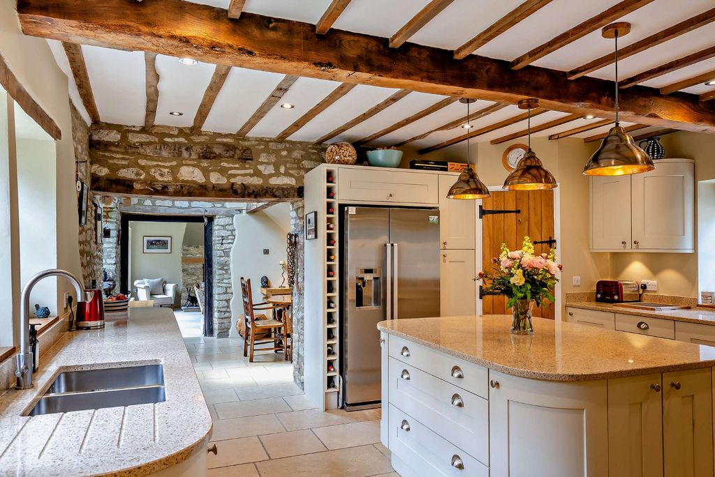 Property photo 3 of 19 Picture No. 88