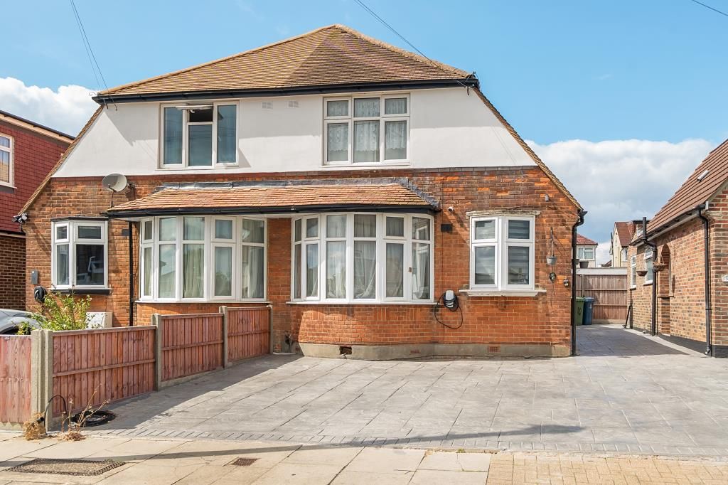 Property photo 1 of 22 External View