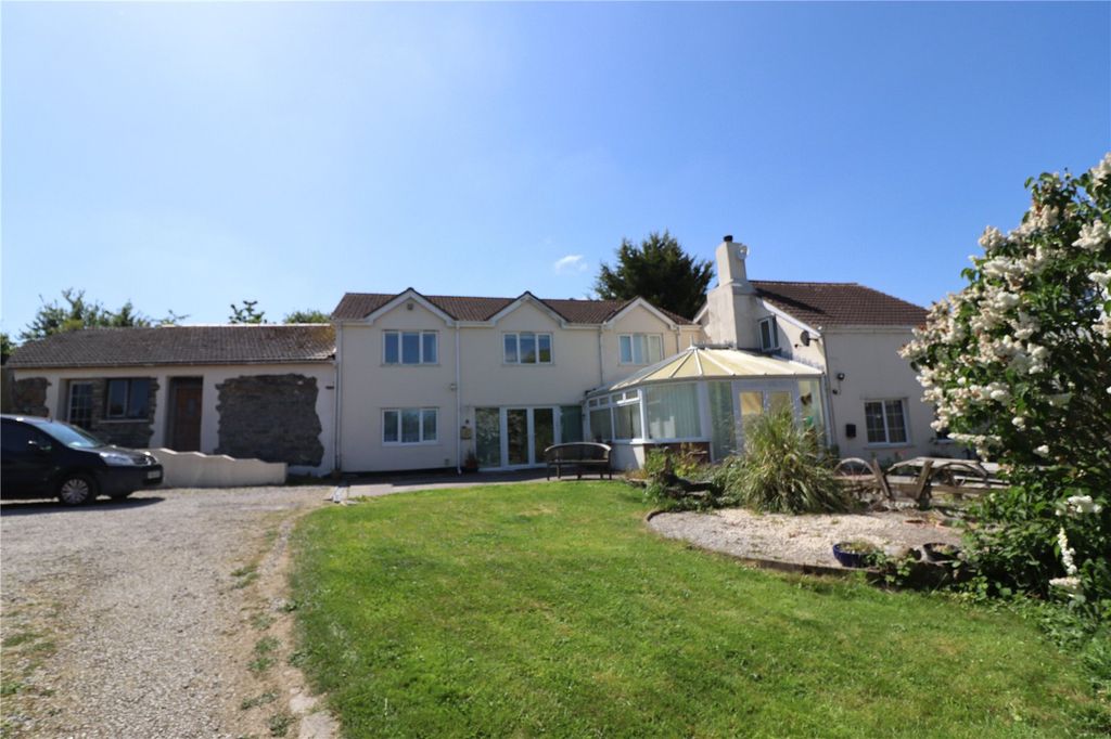 Property photo 1 of 40 Picture No. 44