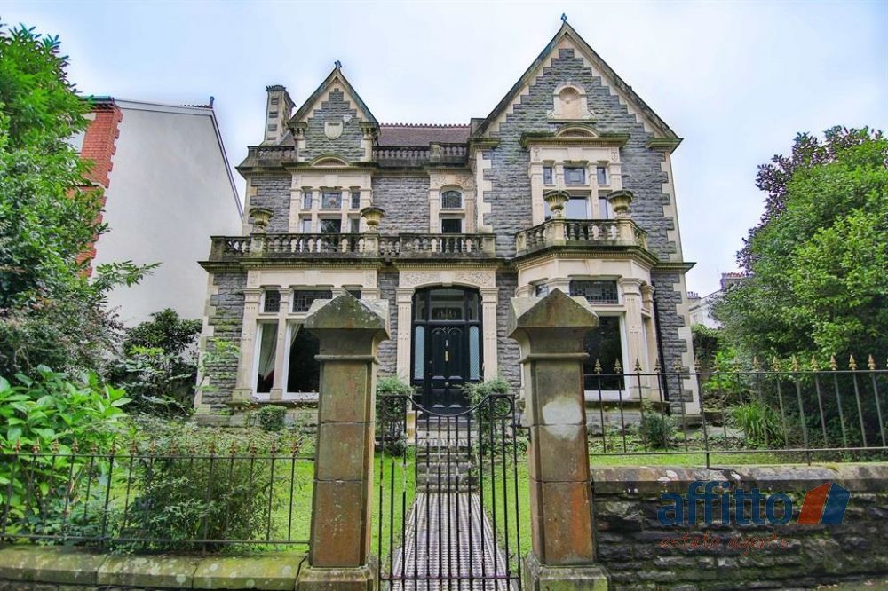 Property photo 1 of 15