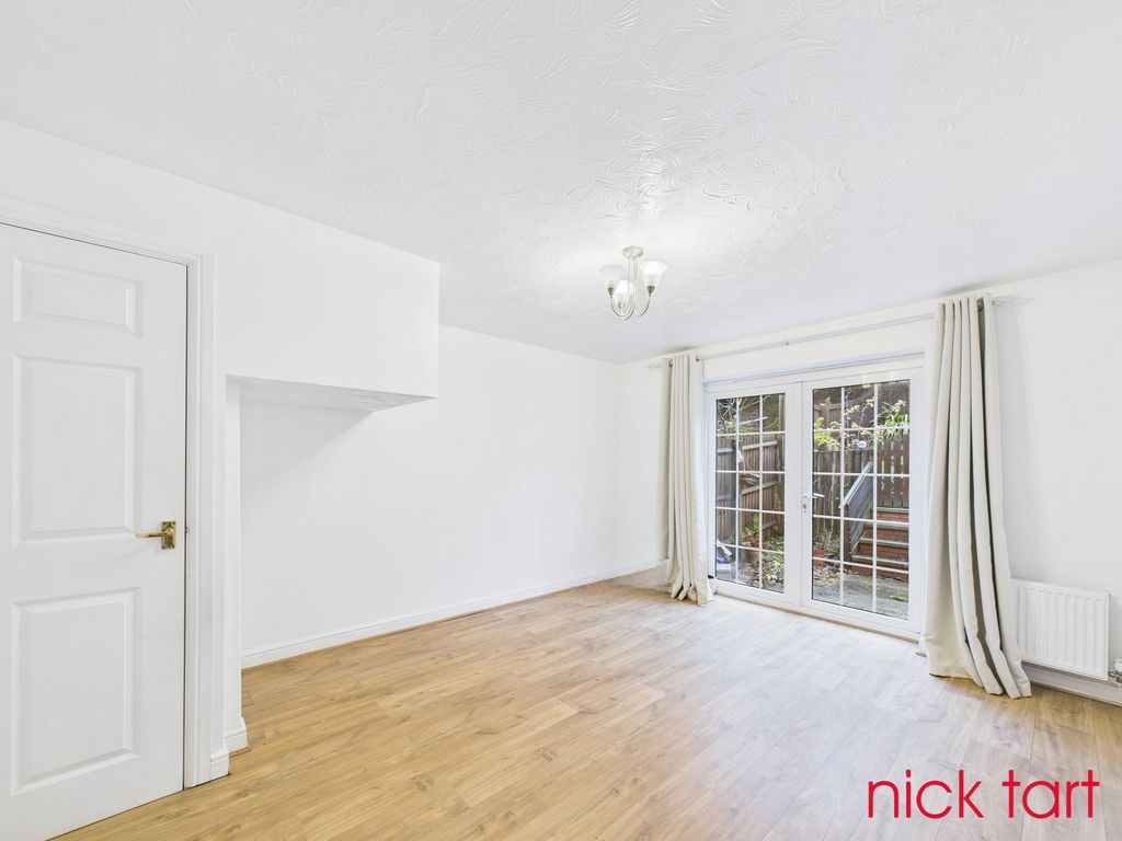 Property photo 3 of 11 Photo 9