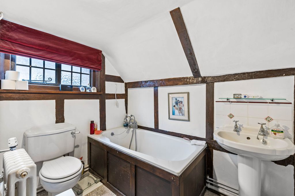 Additional image 19 of 5 bed property for saleShip Street, East Grinstead RH19