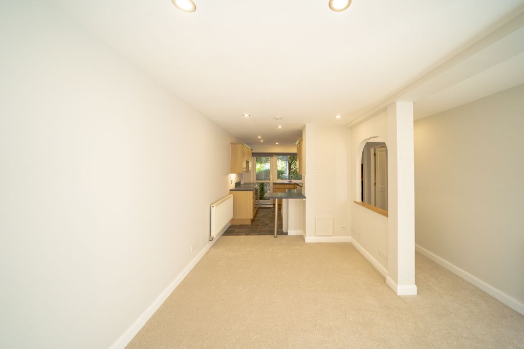 Property photo 1 of 12 Dsc07552-Hdr