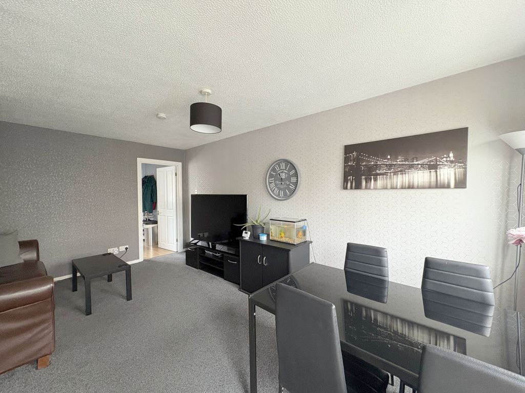 Property photo 2 of 13 Gallery
