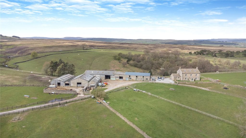 Property photo 2 of 25 North Gill Farm