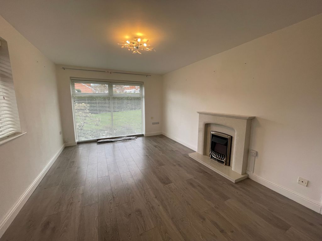 Property photo 3 of 12 Image