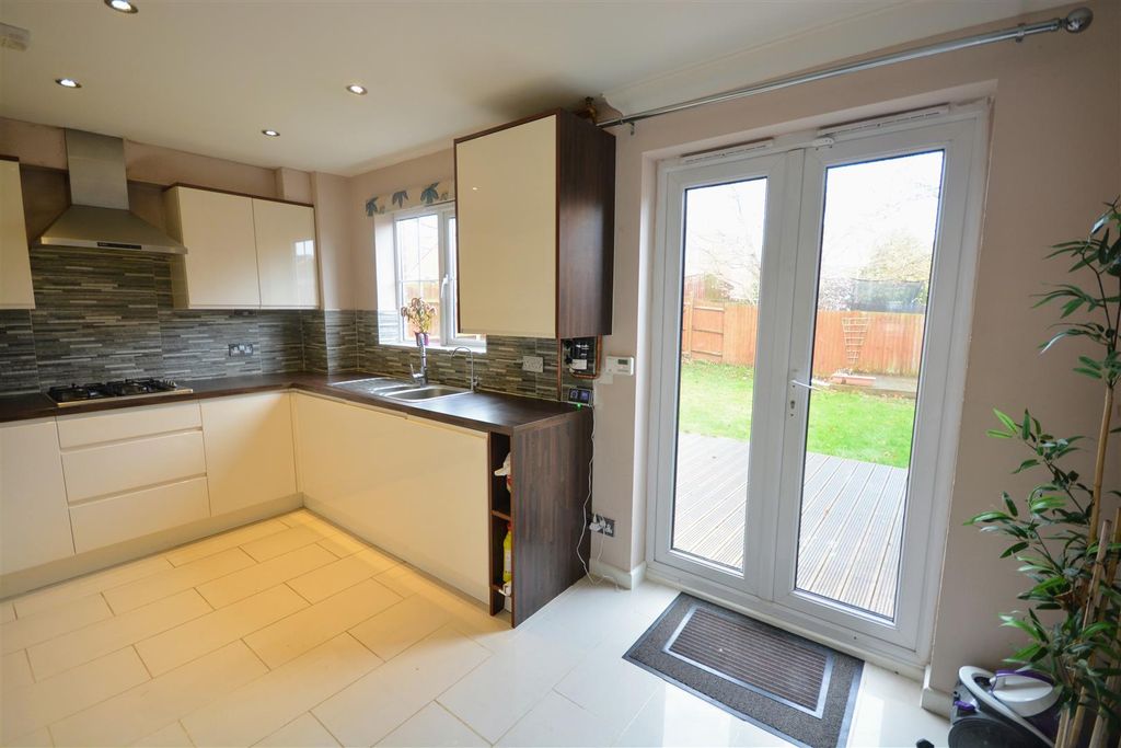 Property photo 2 of 13 Dsc_1356.Jpg