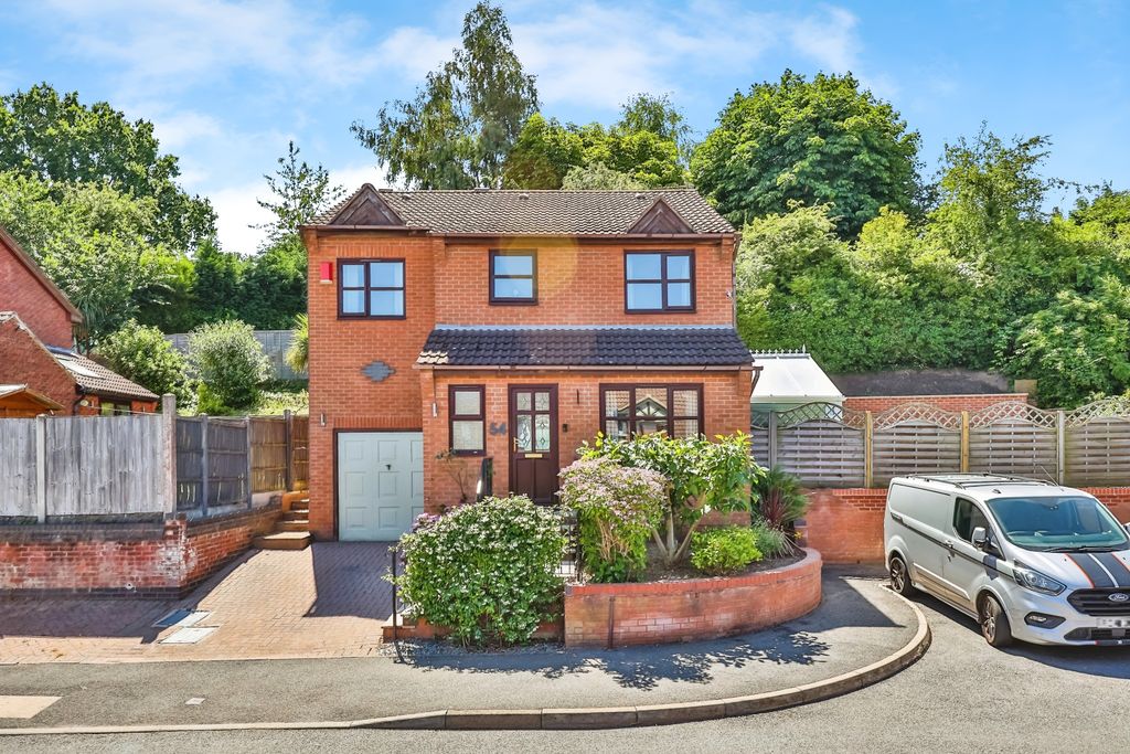 Property photo 1 of 15