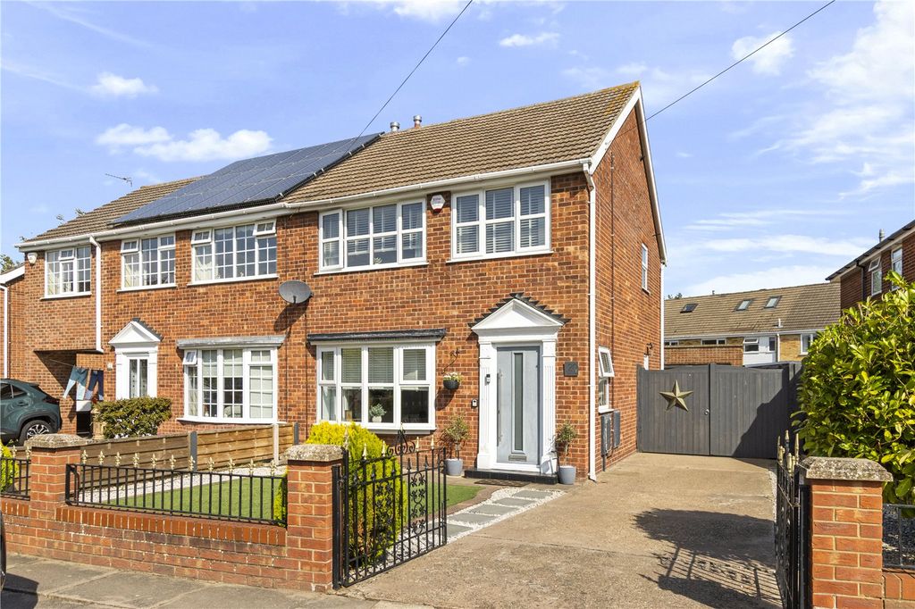 Property photo 1 of 34 Picture No. 24