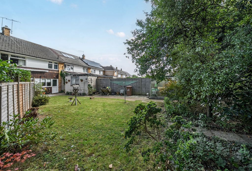 Property photo 2 of 21 1356950-5-68d12Fc...