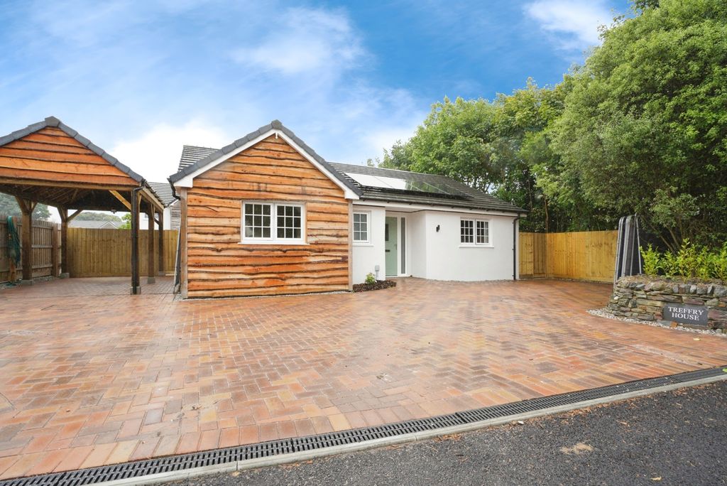 Property photo 1 of 23 Photo