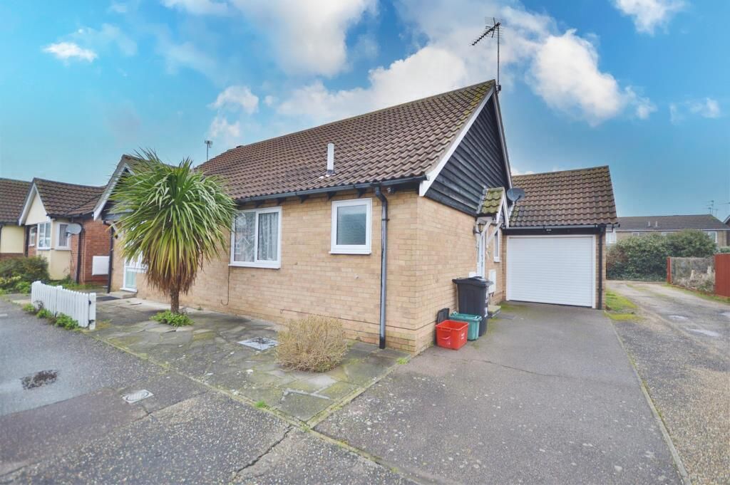 Property photo 1 of 12 Outside Front