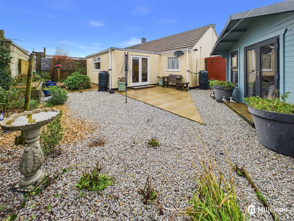 Property photo 1 of 20 Cam05092G0-Pr0146-Still020.Jpg