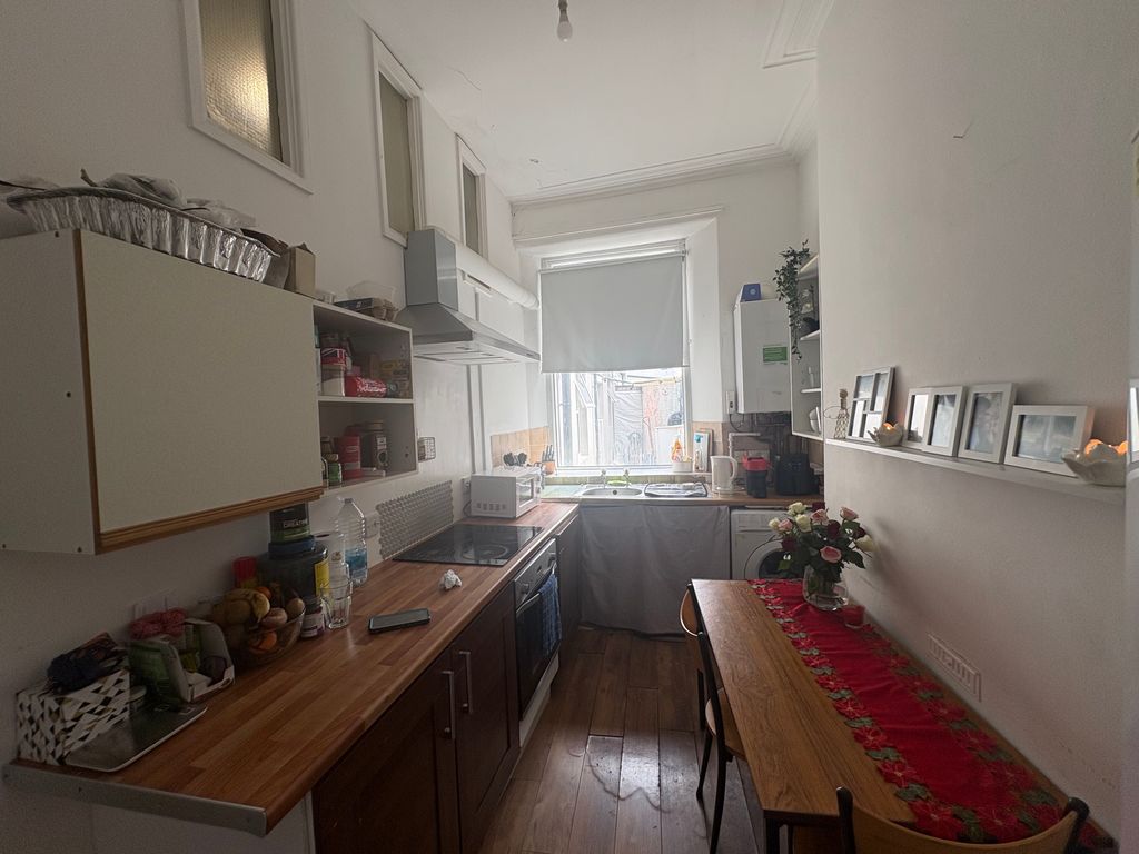 Property photo 2 of 4