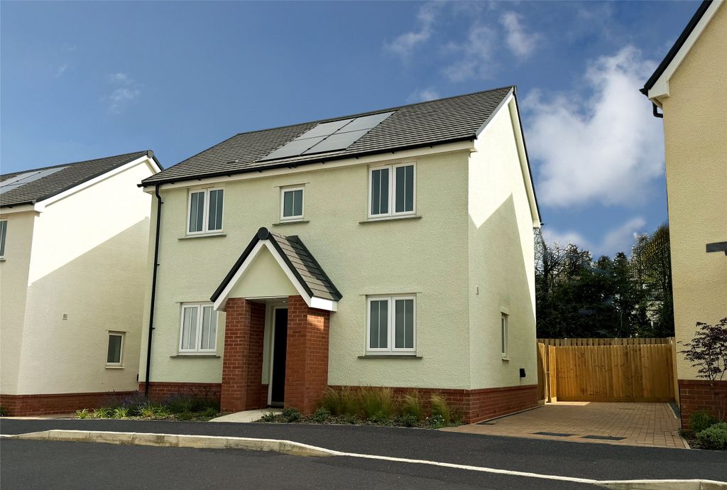 Property photo 2 of 17 Picture No. 01