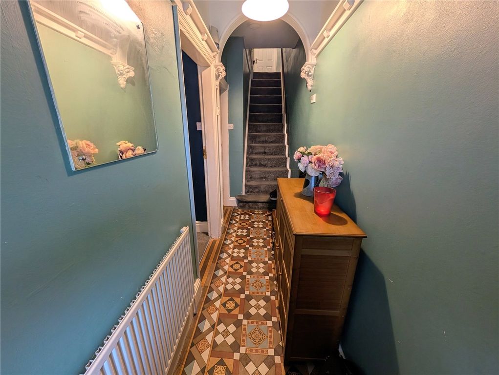 Property photo 2 of 18 Picture No. 08