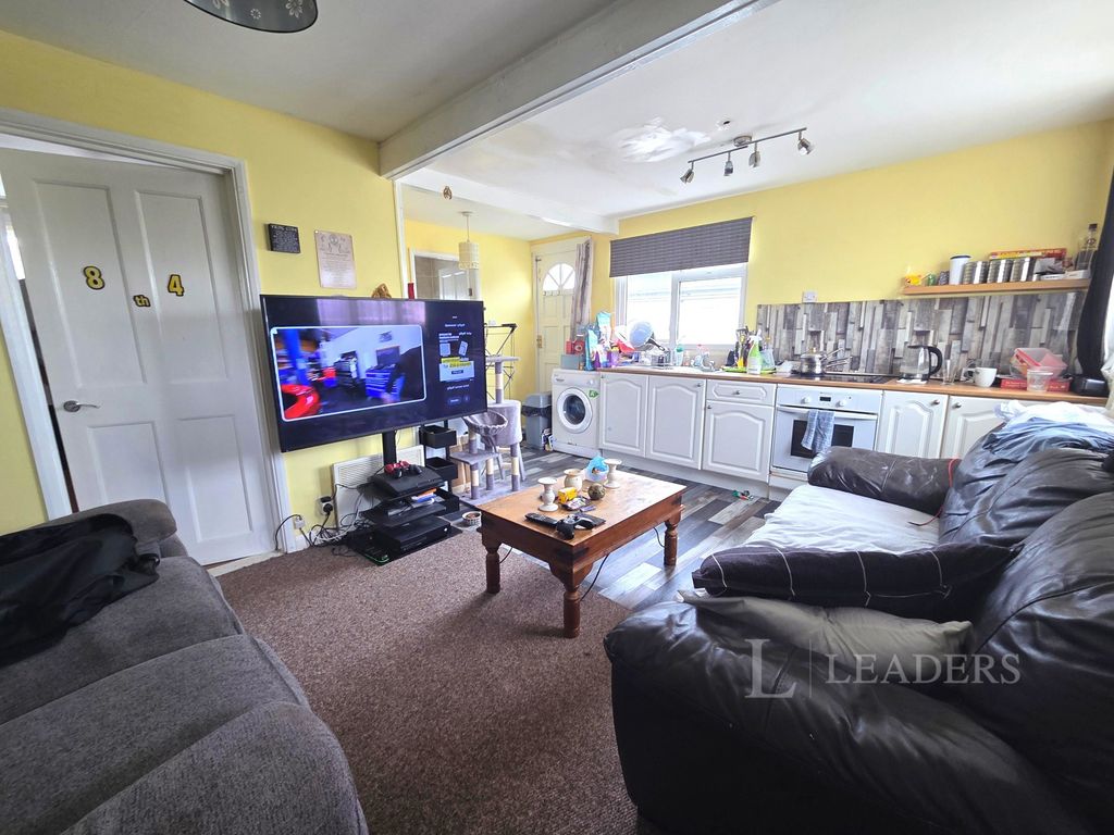 Property photo 3 of 13 Pbox-Img.Jpg