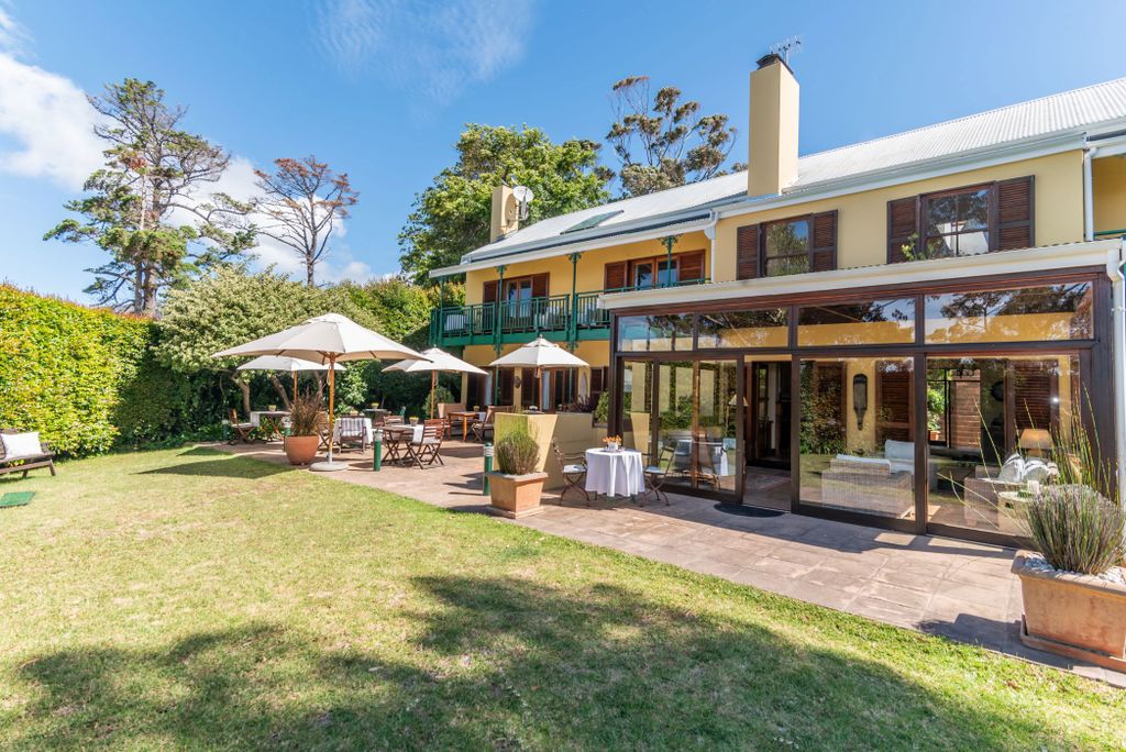 Property photo 2 of 37 Kw1683989