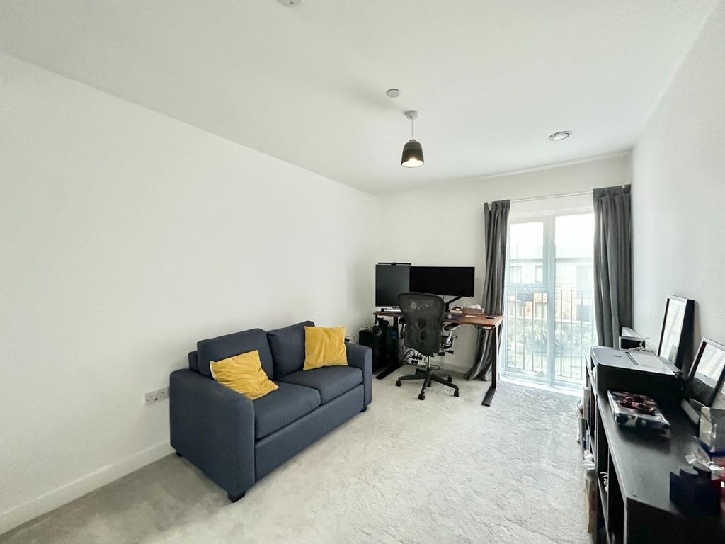 Property photo 3 of 19 Img_9727.Jpeg