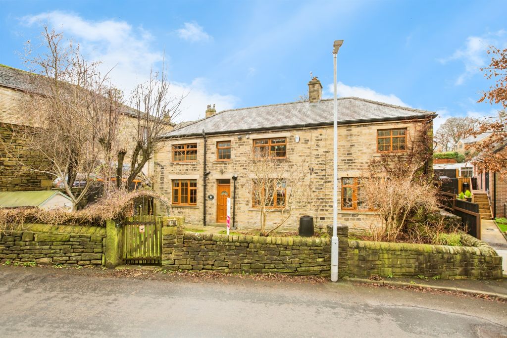 Property photo 1 of 21