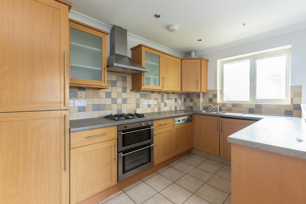 Property photo 3 of 17 3W2A3125-2.Jpg