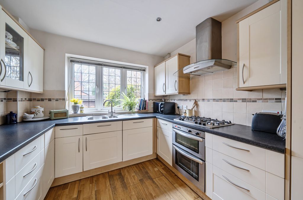 Property photo 3 of 22 Picture 3