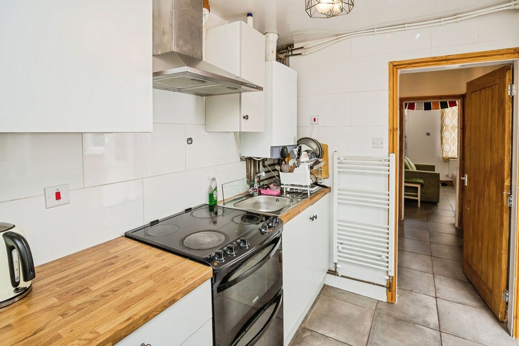 Property photo 3 of 15 Photo