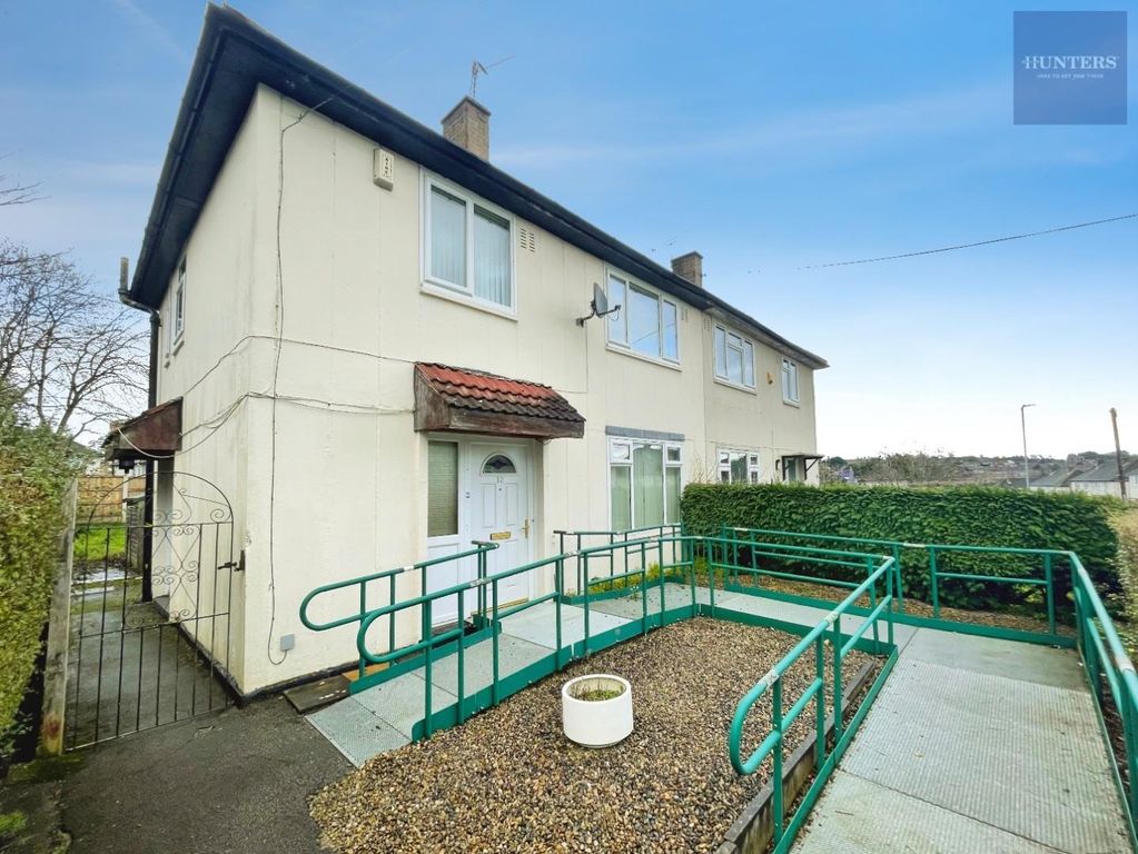 Property photo 1 of 20 Front