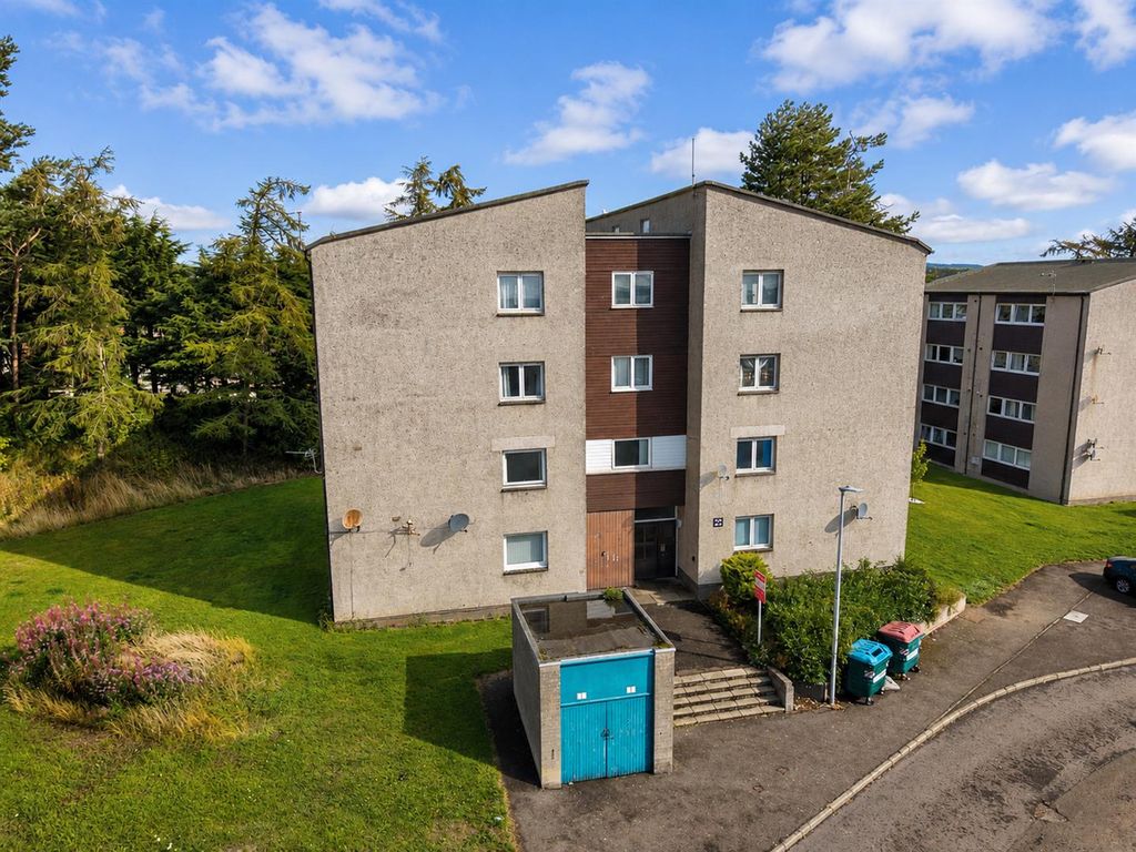 Property photo 2 of 13 40 Abernethy Road Bf-2.Jpg