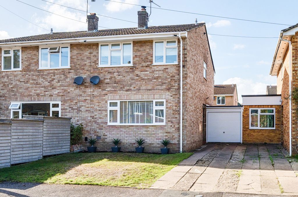 Property photo 1 of 19 1347392-1-68B5c46...