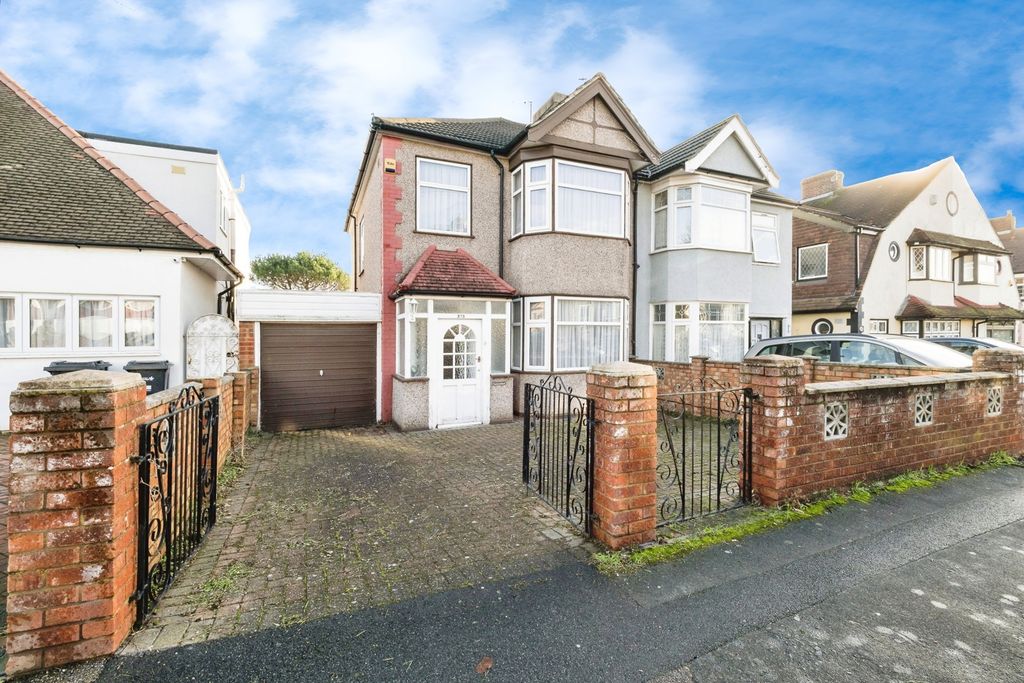 Property photo 1 of 20 Pbox-Img.Jpg