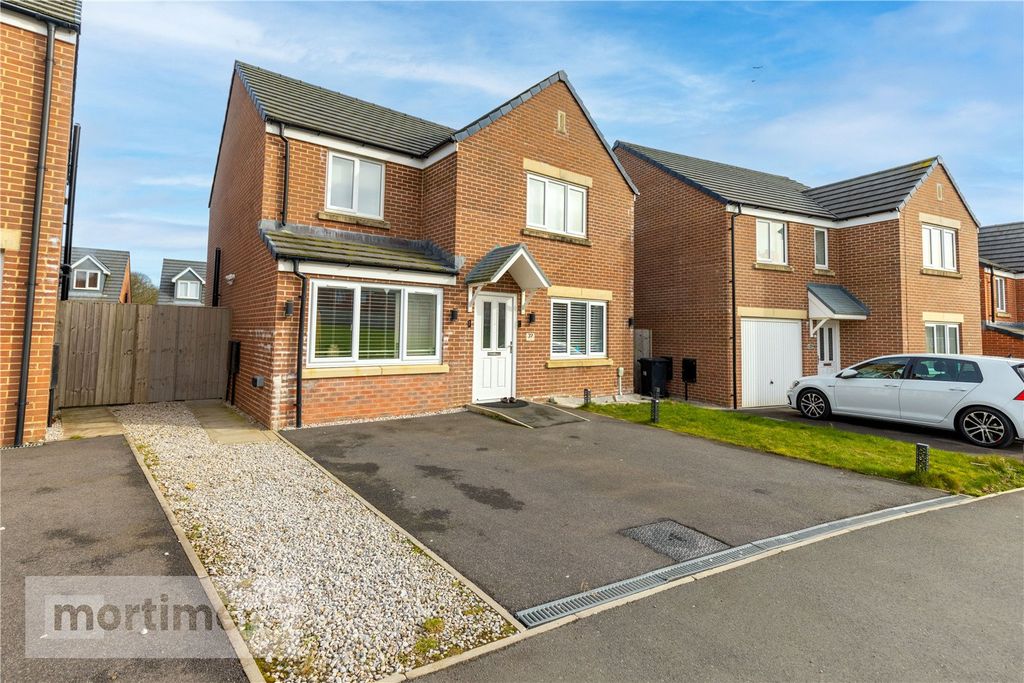 Property photo 1 of 28 Front External